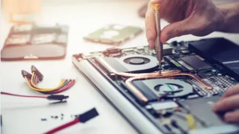 Réparateur d'ordinateur portable et fixe ainsi que les Macbook et les imac à Paris 18 - 75018